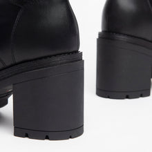 Load image into Gallery viewer, NeroGiardini I309161DNE- Ankle Boot

