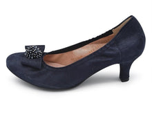 Load image into Gallery viewer, Le Babe Ladies Navy Court Shoe
