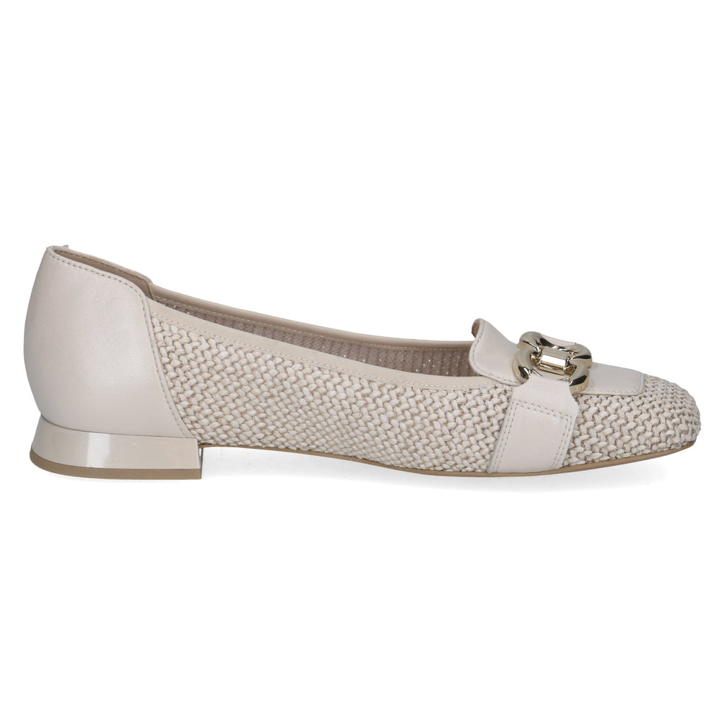 Caprice Beige Flat Pump|924201199