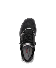 Load image into Gallery viewer, Rolling Soft Black Trainer|010501001
