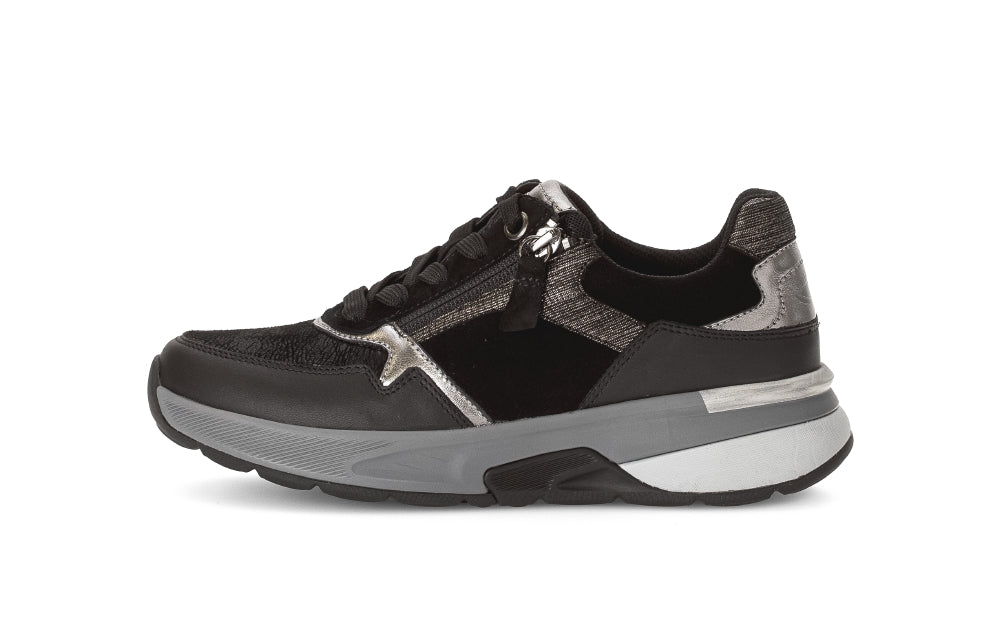 Rolling Soft Black Trainer|010501001