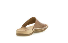 Load image into Gallery viewer, Gabor 0370024NUT-Sandal
