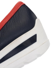 Load image into Gallery viewer, Ara 125063802-Wide Fit Pump.
