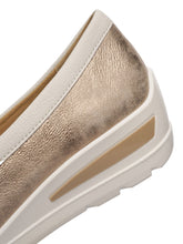 Load image into Gallery viewer, Ara Beige and Gold Wide Fit Comfort Loafer|125063005
