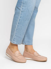 Load image into Gallery viewer, Ara Apricot Soft leather Loafer |122770211
