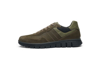 Ara 112340105-Trainer.