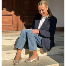 Load image into Gallery viewer, Copenhagen Gold Pump|CS8502GLD-Pump
