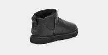 Load image into Gallery viewer, Ugg 1117534BLA- Ankle Boot
