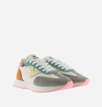 Load image into Gallery viewer, Victoria 1134113CO- Trainer.
