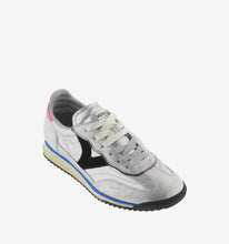 Load image into Gallery viewer, Victoria 1158102SL-Trainer.
