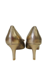 Load image into Gallery viewer, Karen Koo 829816110Z- Court Shoe.
