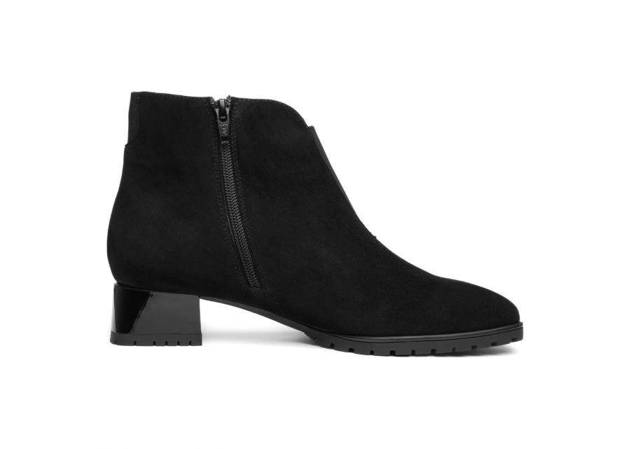 Ara Wide Fit Black Ankle Boot|122000701