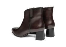 Load image into Gallery viewer, Ara Brown Ankle Boot|125240803
