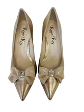 Load image into Gallery viewer, Karen Koo 829816110Z- Court Shoe.
