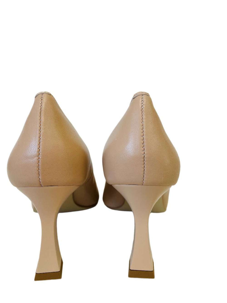 Karen Koo 7279BGE- Court Shoe.