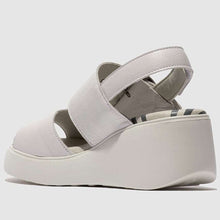 Load image into Gallery viewer, Fly DIGO939W-Wedge Sandal.
