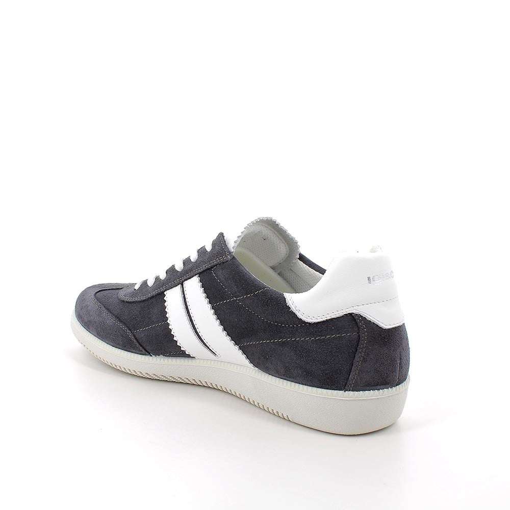 Igi 7625000- Trainer.