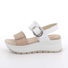 Load image into Gallery viewer, Igi 7677600- Sandal.
