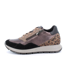 Load image into Gallery viewer, Igi &amp; Co Metallic Leather, Suede and Leo Print Trainer| 8674322
