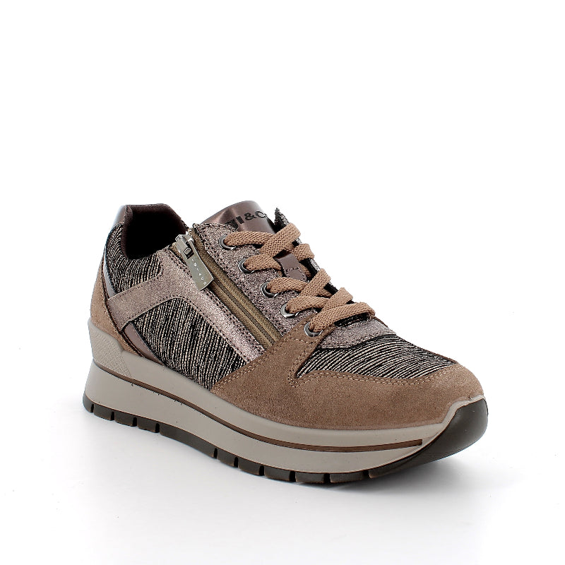 Igi 8676133- Trainer.