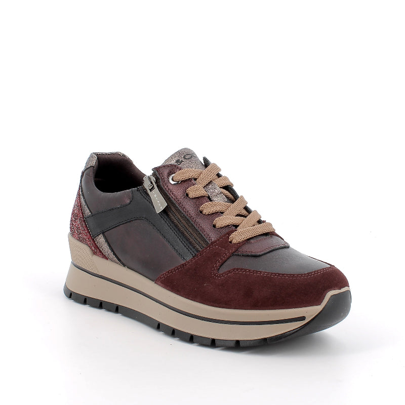 Igi 8676166- Trainer.
