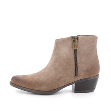 Load image into Gallery viewer, Igi &amp; Co Double Zip Taupe Suede Boho Ankle Boot|8698011
