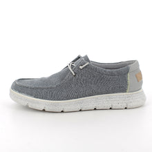 Load image into Gallery viewer, Gray casual shoe on a white background
