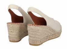Load image into Gallery viewer, Viguera 2127WH- Espadrille
