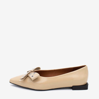 Angel Alarcon Beige Leather Pump with Bow | 25512BGE