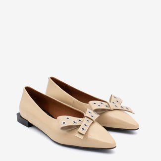 Angel Alarcon Beige Leather Pump with Bow | 25512BGE