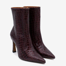 Load image into Gallery viewer, Angel Alarcon 25560WI-Ankle Boot.
