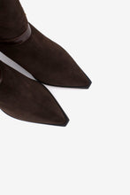 Load image into Gallery viewer, Angel Alarcon 25599592- Ankle Boot.
