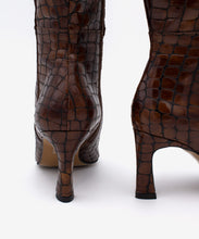 Load image into Gallery viewer, Angel Alarcon 25619CROCU- Tall Boot.
