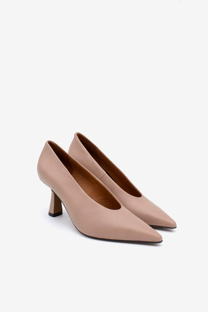 Angel Alarcon 26509BGE-Court Shoe