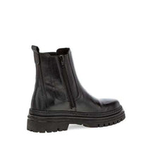 Load image into Gallery viewer, Gabor 3172057 - Chelsea Boot.

