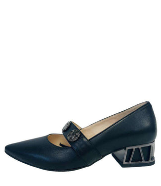 Karen Koo 7963BLK- Court Shoe.