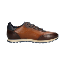 Load image into Gallery viewer, Bugatti 332ARX0561- Trainer.
