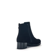 Load image into Gallery viewer, Gabor 3550137 - Ankle Boot

