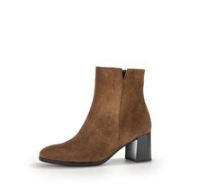 Load image into Gallery viewer, Gabor 3553018 - Ankle Boot.
