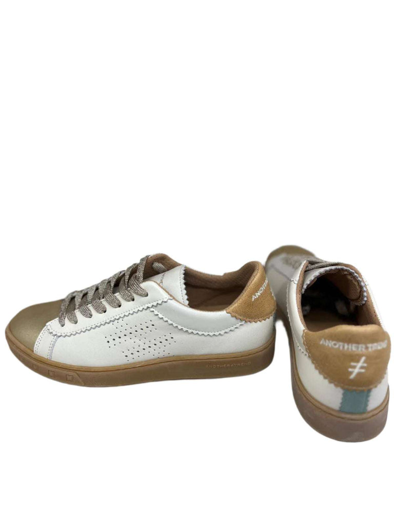 Another Trend A039M574- Trainer.