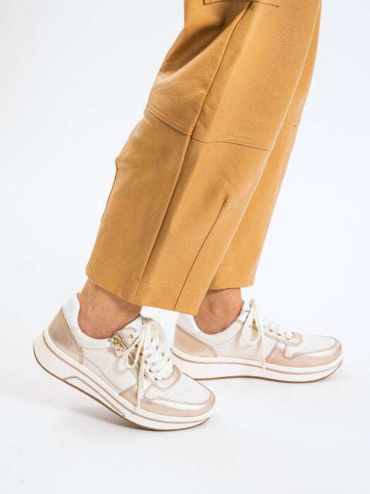 Ara 122754007- Wide Fit Trainer.