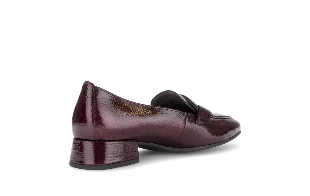 Gabor Burgundy Patent Loafer|400201006