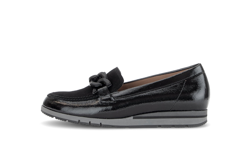 Gabor Black Patent Loafer|400401003