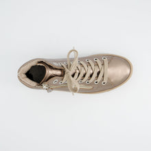 Load image into Gallery viewer, Paul Green 4024308- Ankle Boot.
