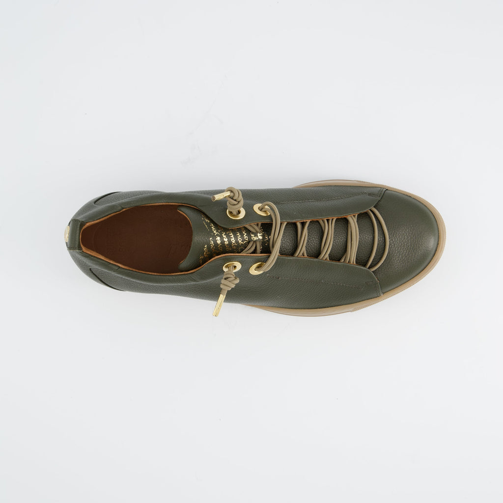 Paul Green 5017428- Trainer.