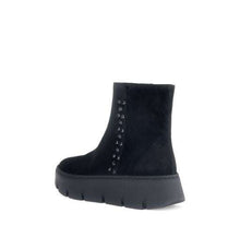 Load image into Gallery viewer, Gabor 5374417- Ankle Boot.
