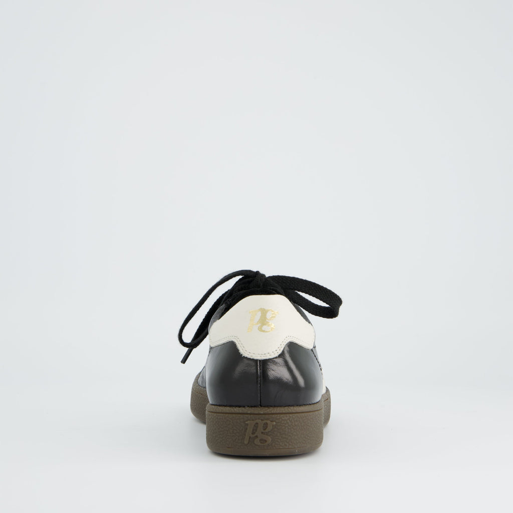 Paul Green 5464208-Trainer.