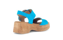 Load image into Gallery viewer, Gabor 6452018- Sandal.
