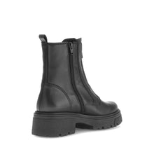 Load image into Gallery viewer, Gabor 7176327- Ankle Boot.
