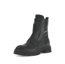 Load image into Gallery viewer, Gabor 7185420- Ankle Boot.
